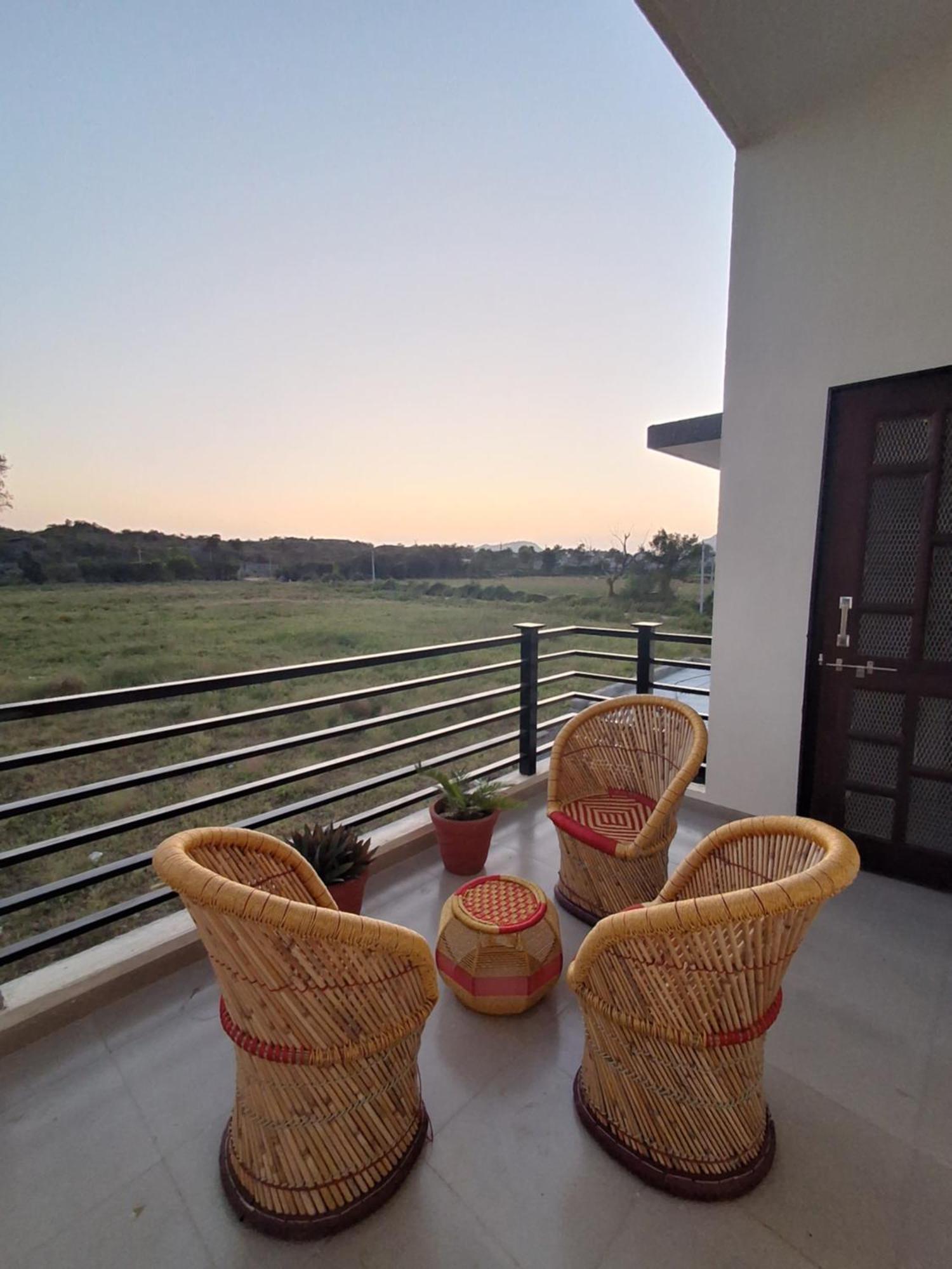 Keen Leopard Homestay Jawai Bandh Exterior foto
